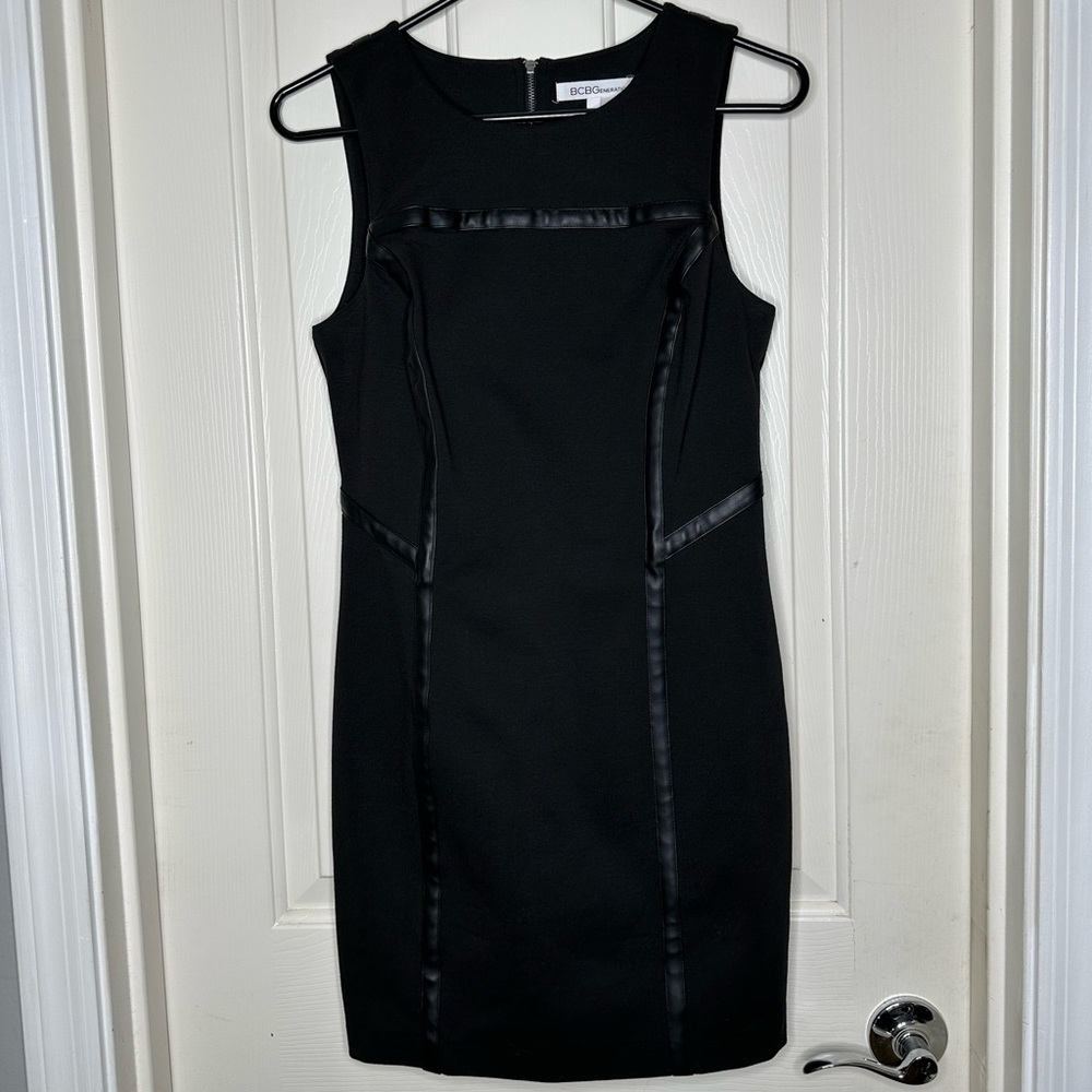BCBGeneration Black Bodycon Dress with Leather details sleeveless